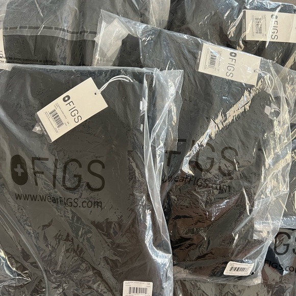 FIGS  Zamora Jogger Scrub Pant - Picture 5 of 7